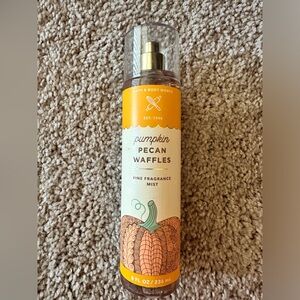 bath and body works mist pumpkin pecan waffles